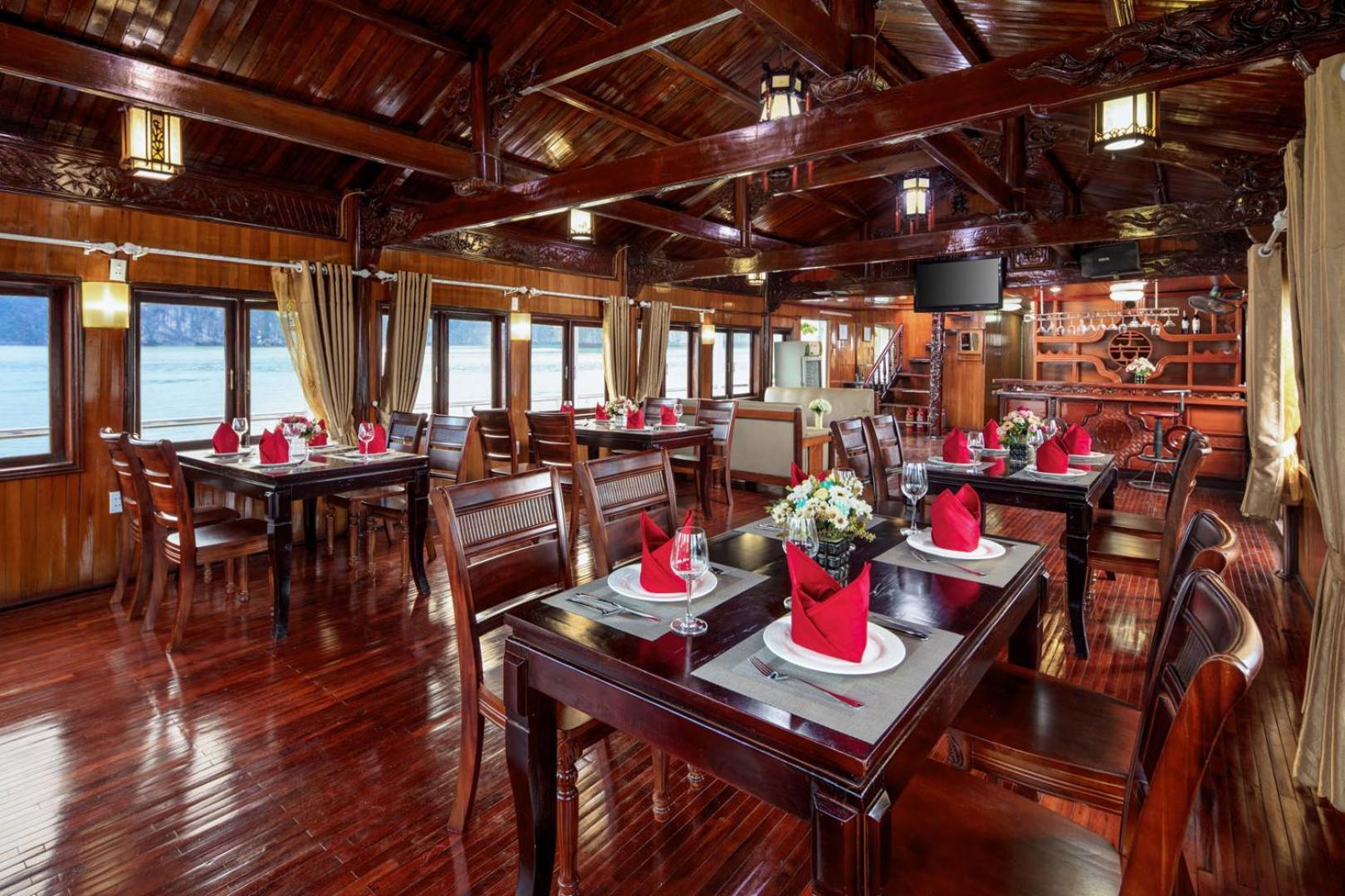 Cozy Bay Classic Cruise Ha Long Eksteriør billede